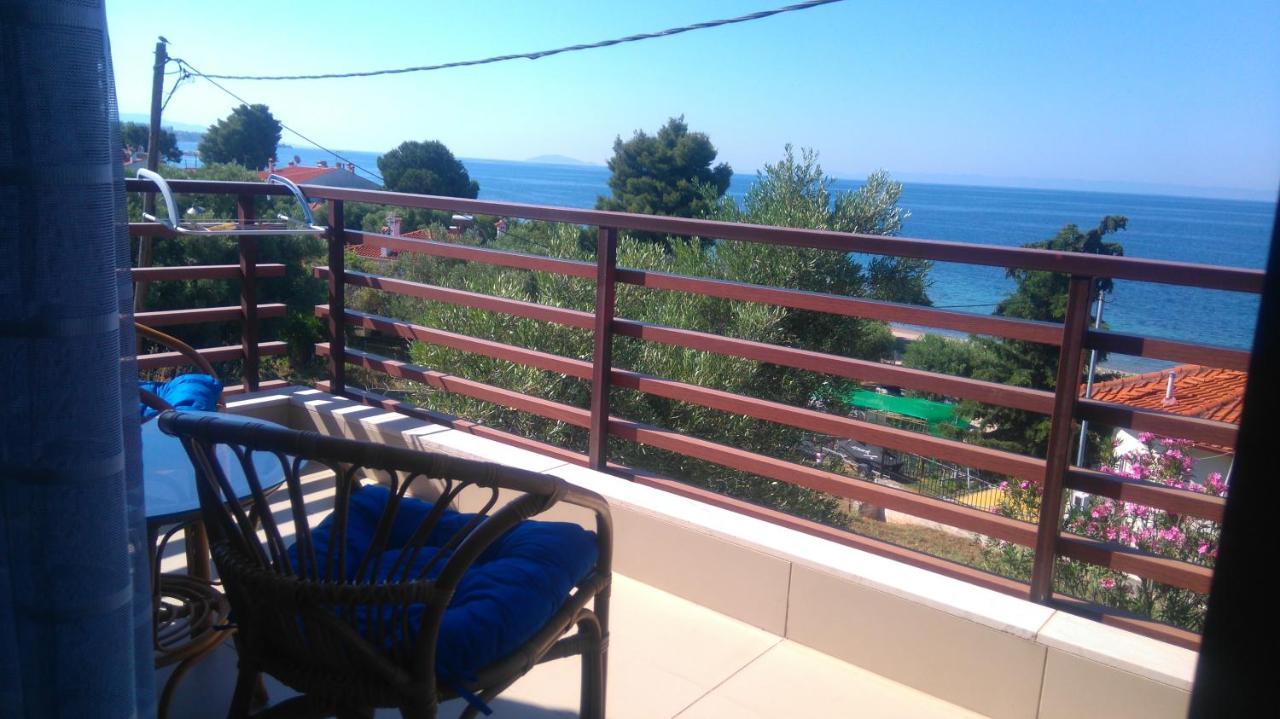 Maisonette Close To The Beach Nikiti  Buitenkant foto